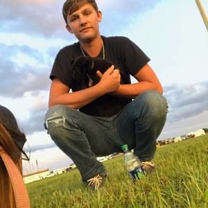 Meet your Posher, Brandon